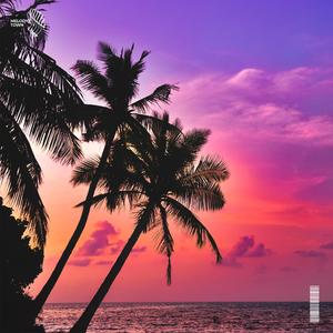 黑人狂艹女生逼
