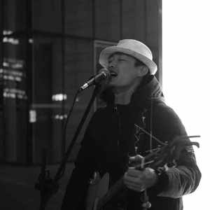 黑人狂艹女生逼
